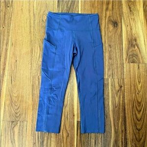 Lululemon Sz 4 Fast Free 19" Crop Reflective EUC